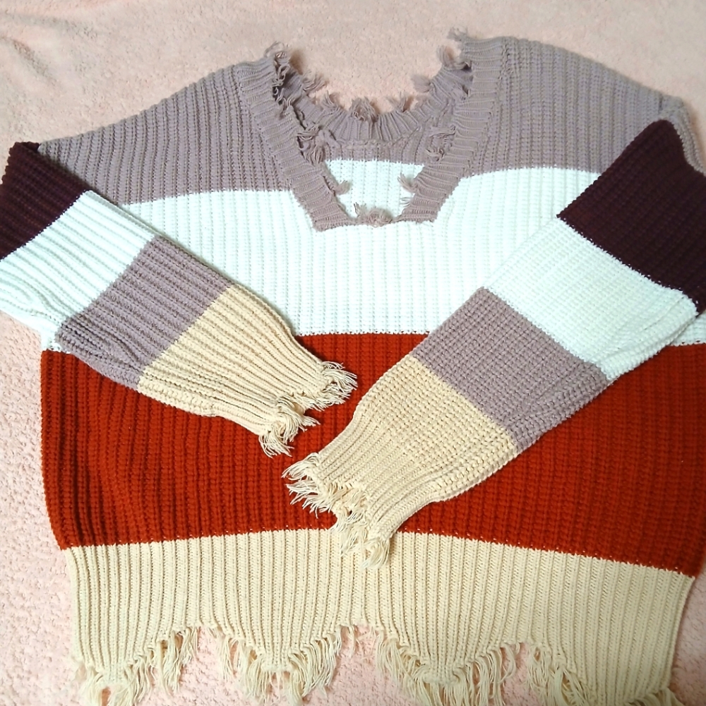 Sweater - Picture 1 of 5